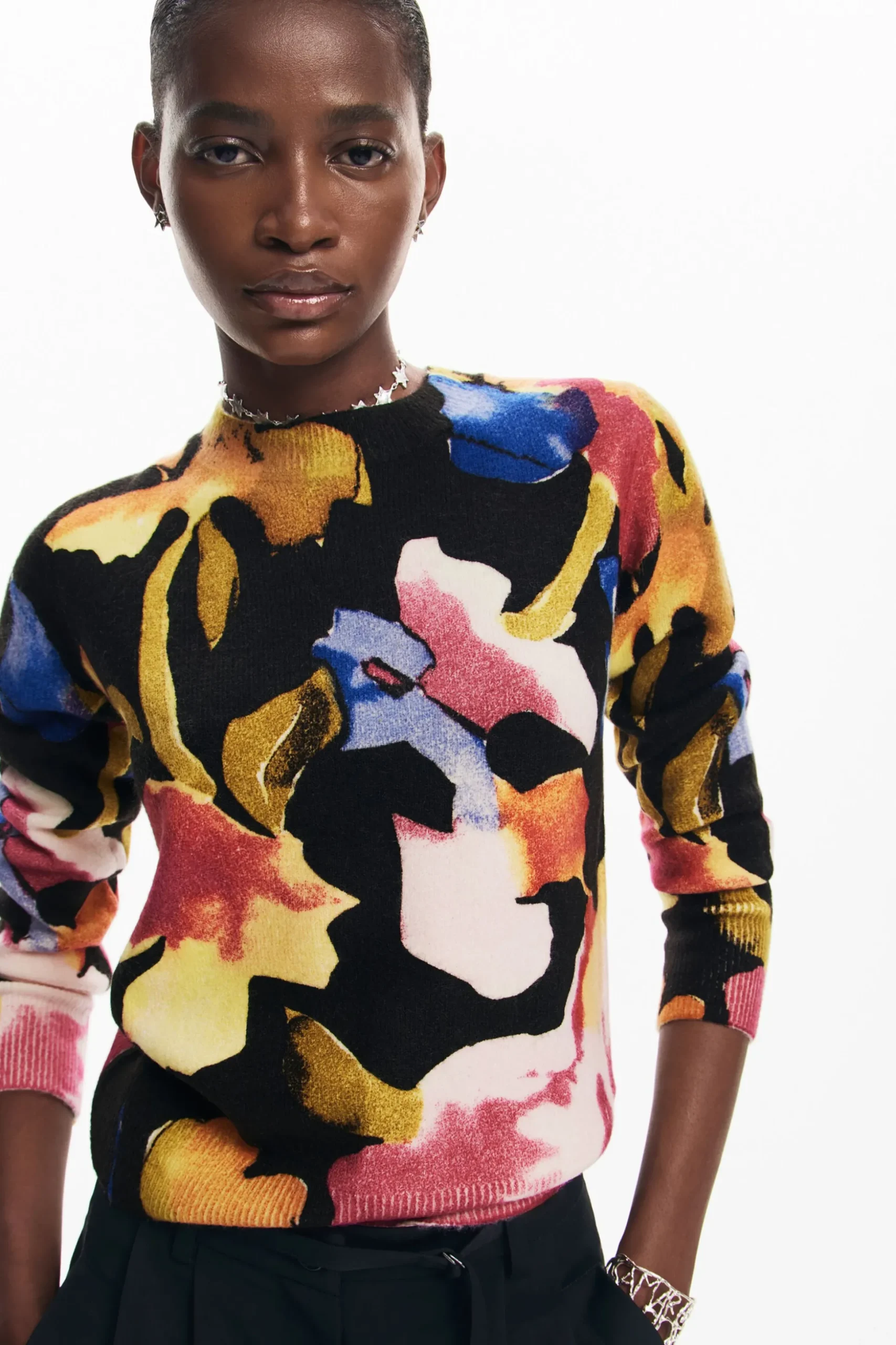 Arty flower sweater