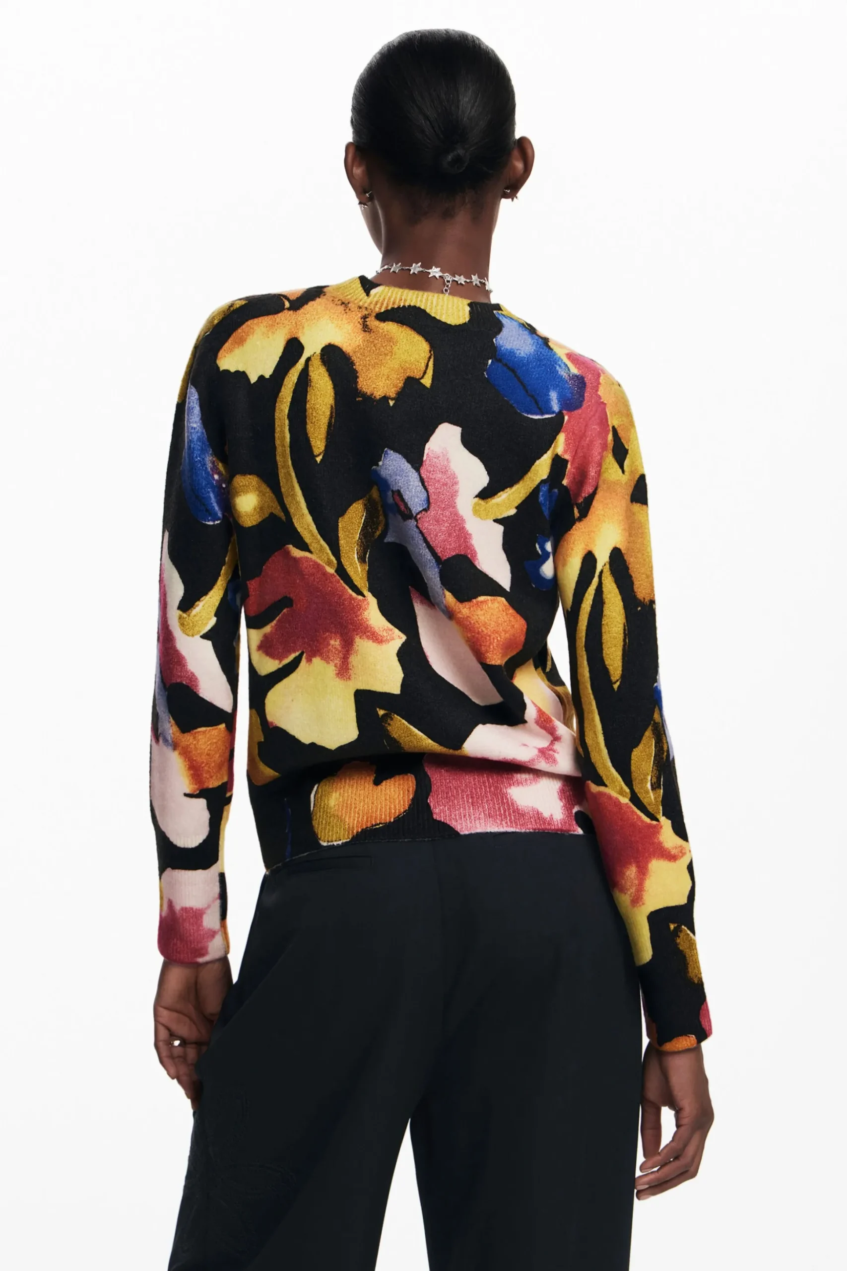Arty flower sweater