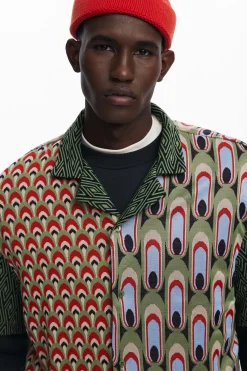 Arty knit shirt