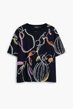 Arty T-shirt