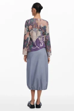 Asymmetric printed T-shirt