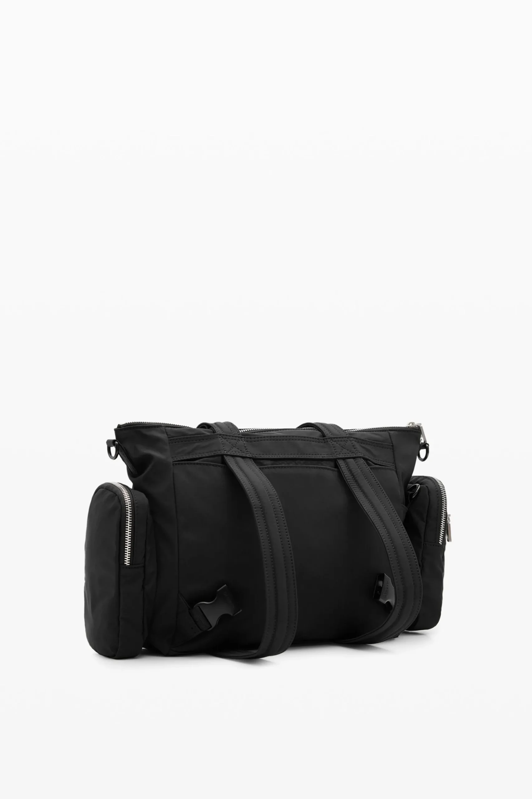 Bag with large handles and zipper