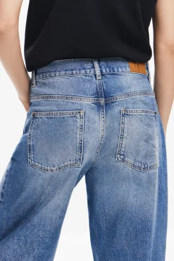 Balloon denim jeans