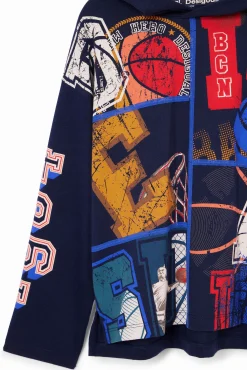 Basketball T-shirt with a hood