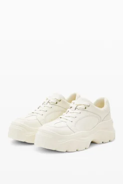 Chunky leather sneakers