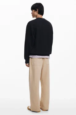 Contrast Embroidered Sweatshirt