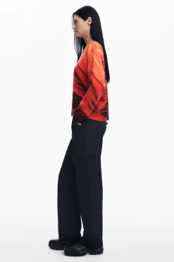 Contrast sweater