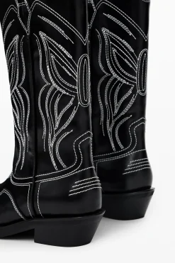 Cowboy boot