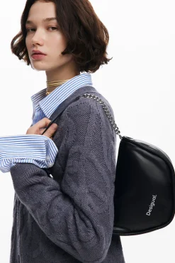 Crossbody bag with zipper
