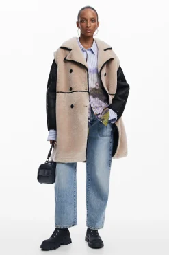Detachable coat
