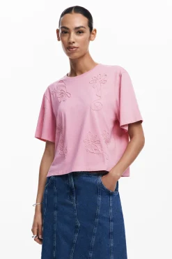Embroidered flower T-shirt