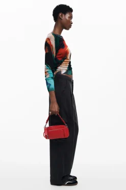 Fine knit Arty faded sweater