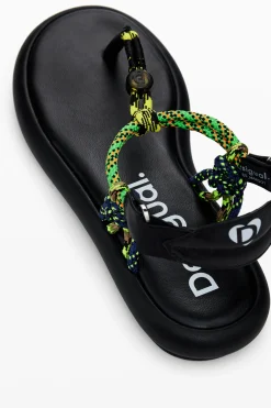 Flat rope sandals