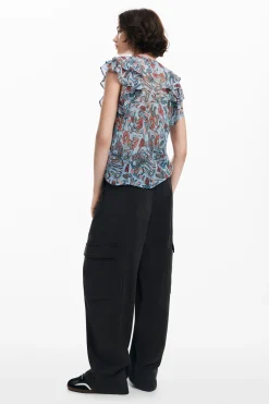 Floral print blouse