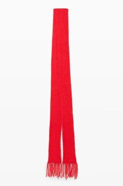 Gloves and scarf pack