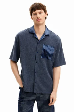 Hybrid fabric shirt