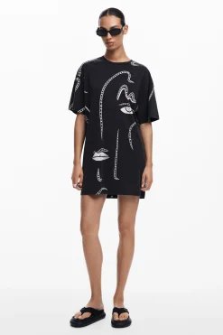 Illustrated dress