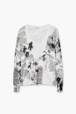 Knitted sweater with text print