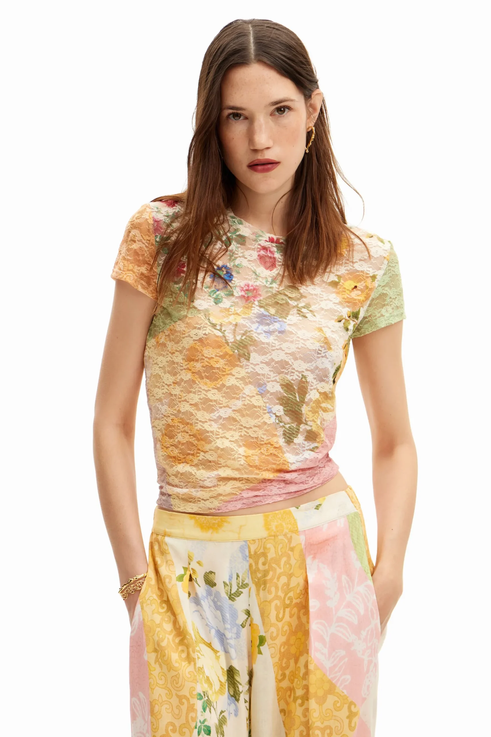 Lace T-shirt with floral pattern