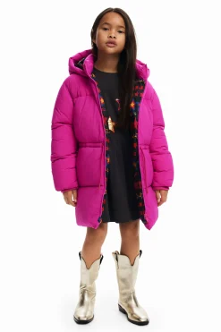Long coat, large hood, pockets