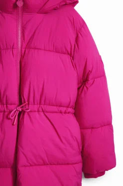 Long coat, large hood, pockets