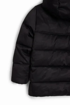 Long coat with pockets