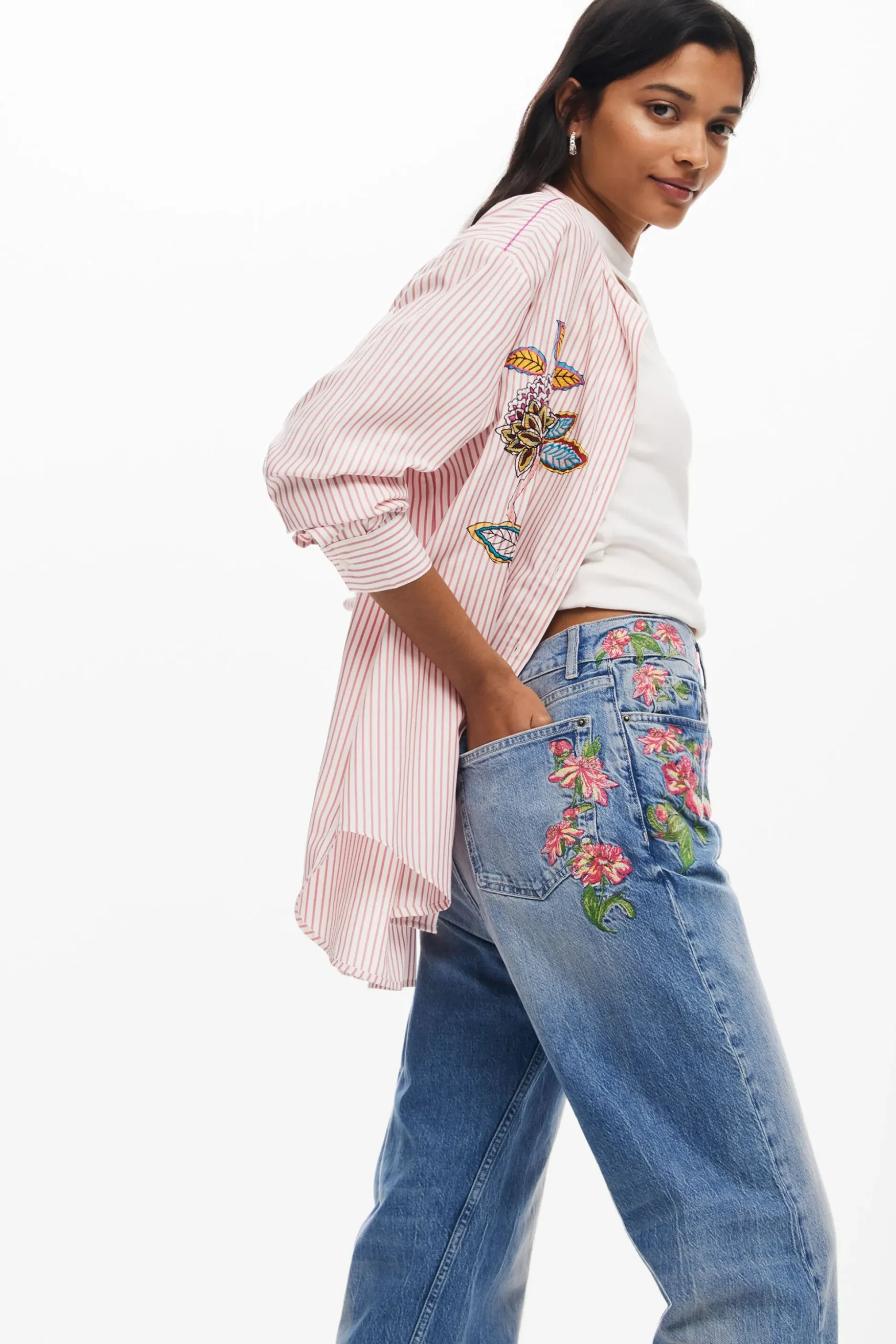Long denim pants with flowers