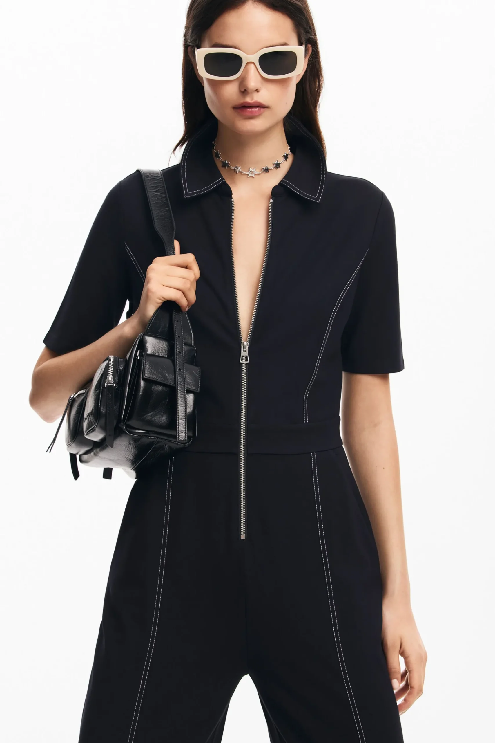 Long jumpsuit with topstitching