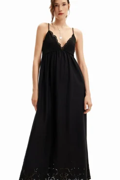 Long lace dress