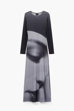 Long portrait dress