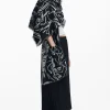Long scarf with faces