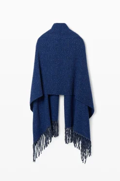 Long two-tone scarf