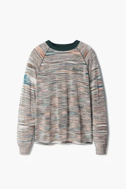 Long-sleeve T-shirt