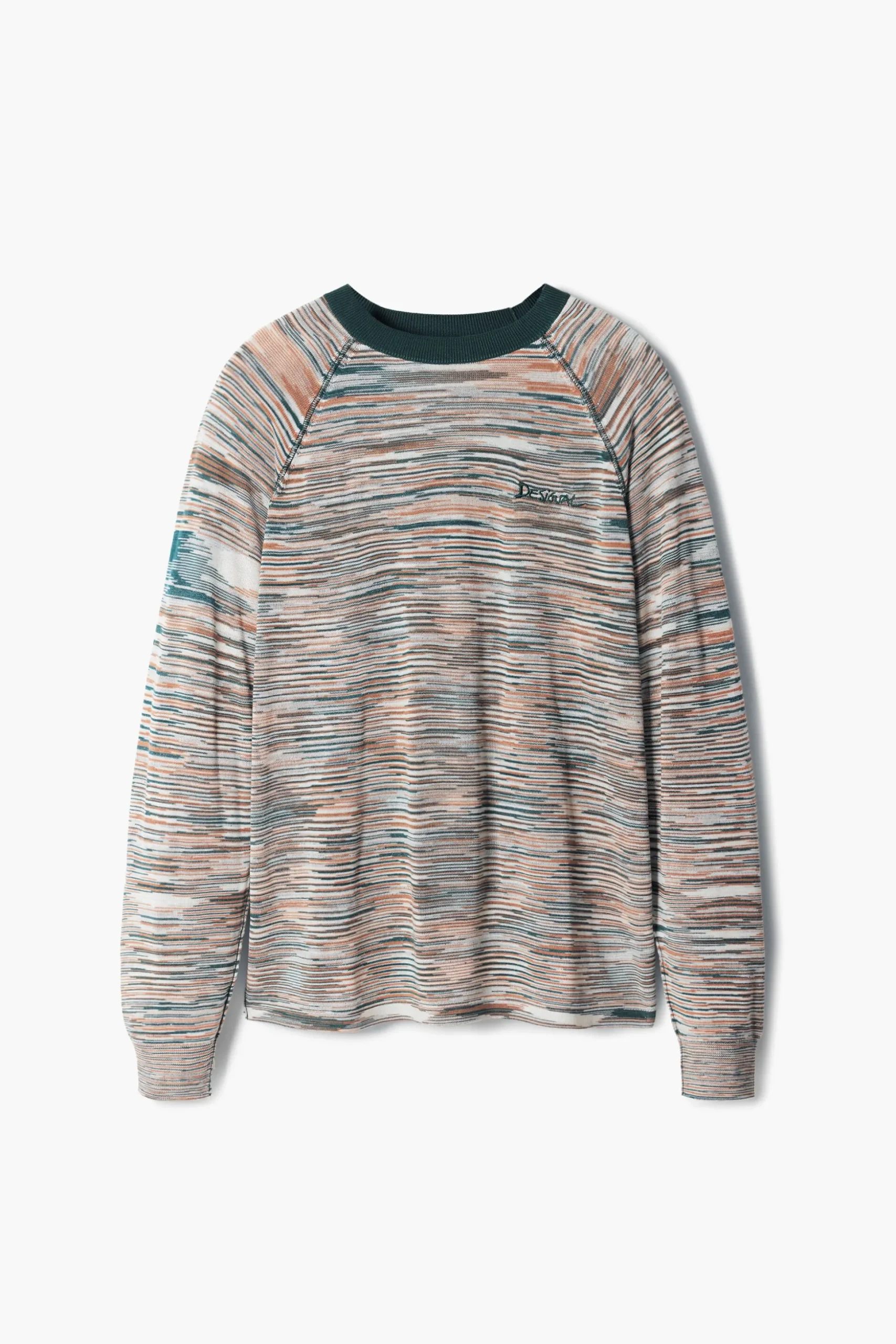 Long-sleeve T-shirt