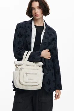 M multi-position Voyager backpack