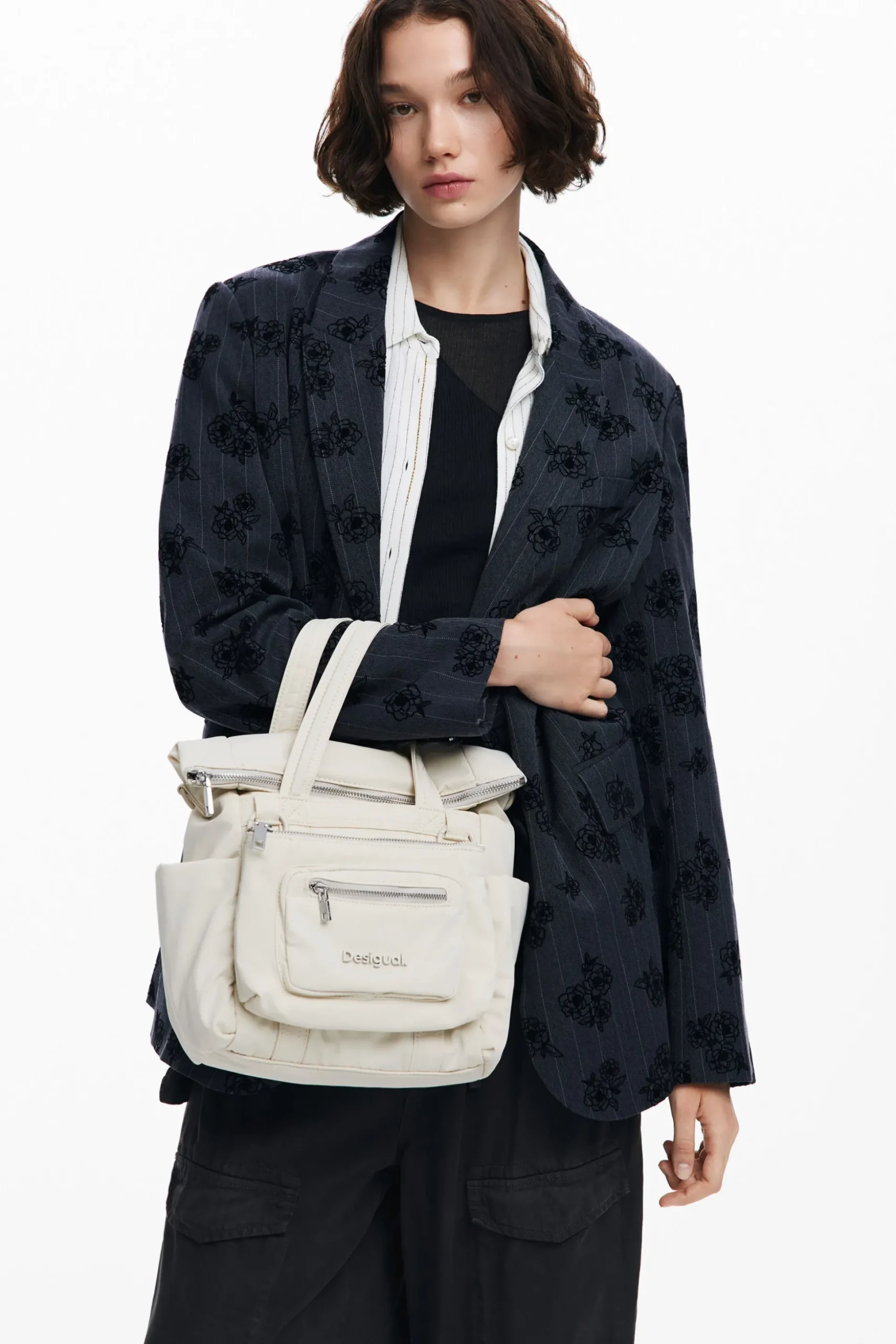 M multi-position Voyager backpack