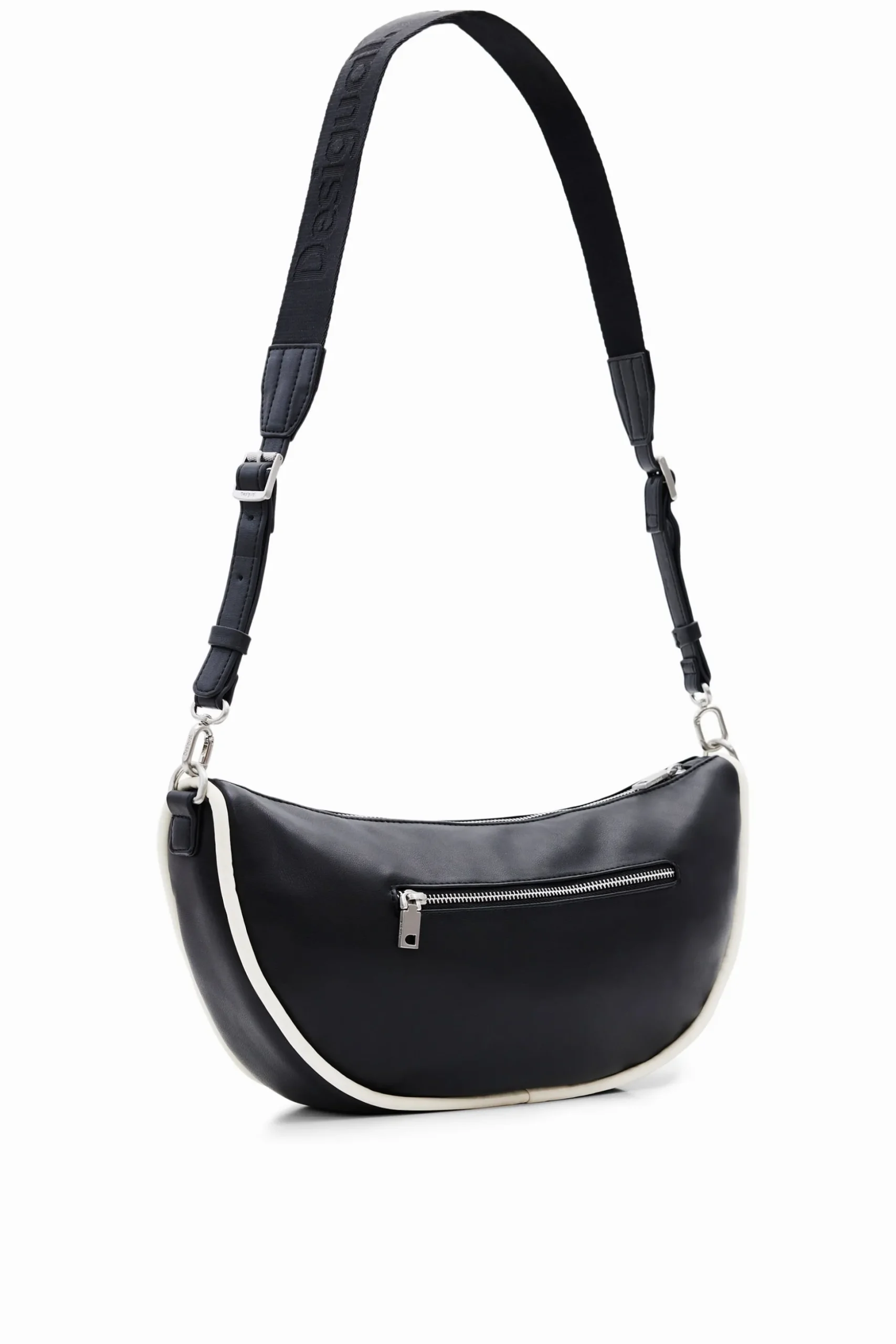 M oval star bag