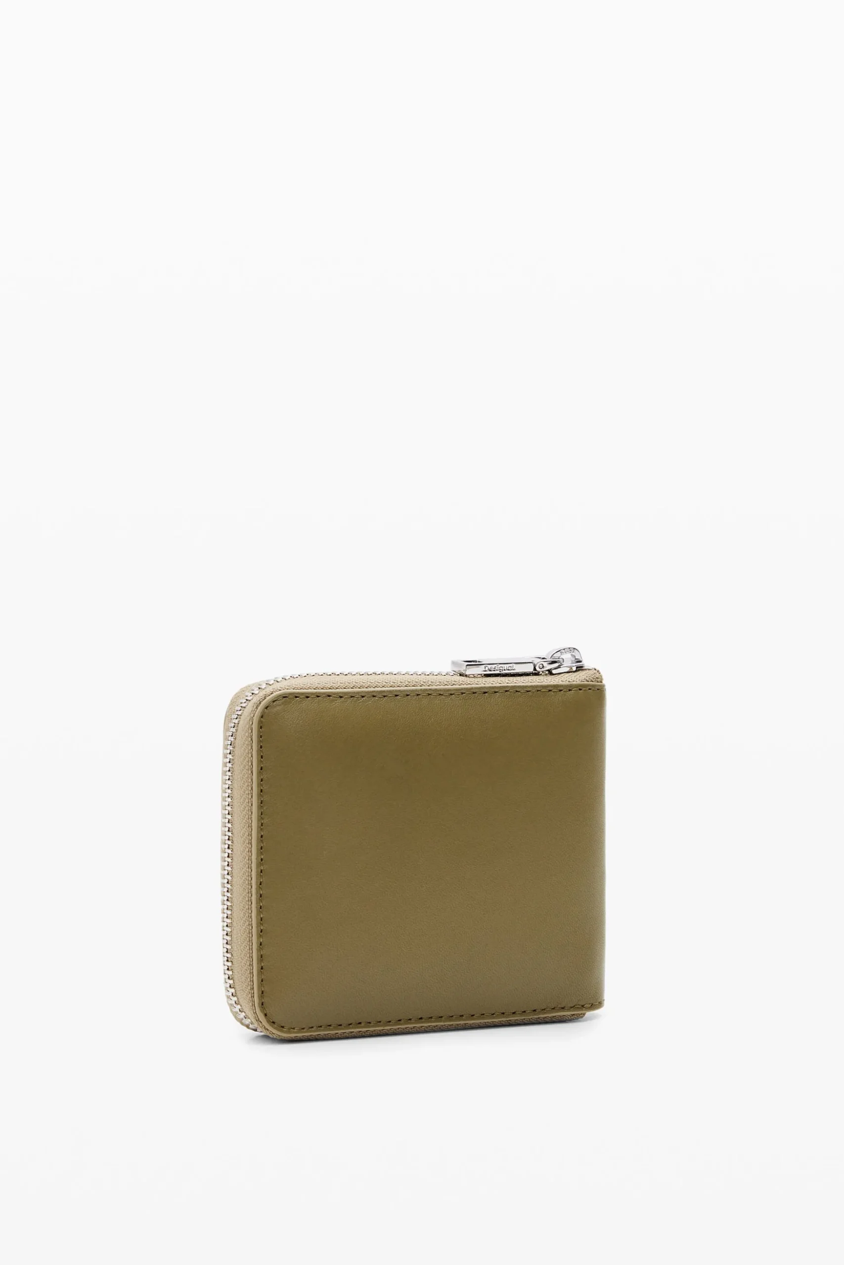 M padded leather wallet