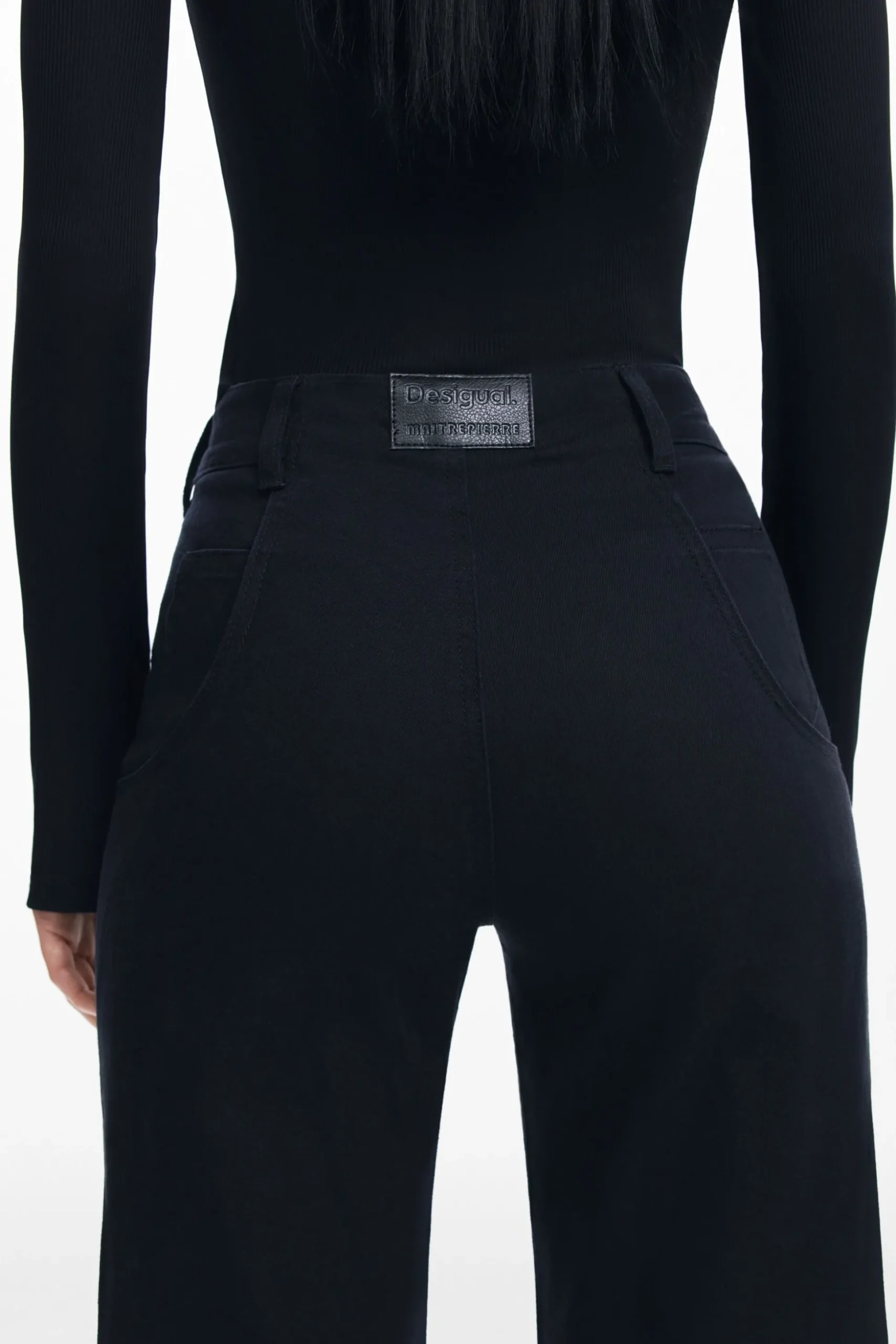 Maitrepierre Wide Leg Jeans
