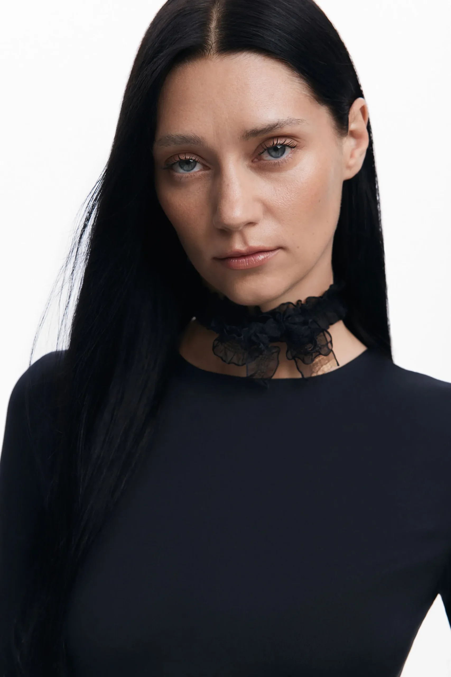 María Escoté asymmetric black dress