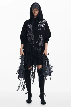 María Escoté hooded dress