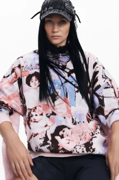 María Escoté hoodie sweater