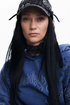 María Escoté sweatshirt