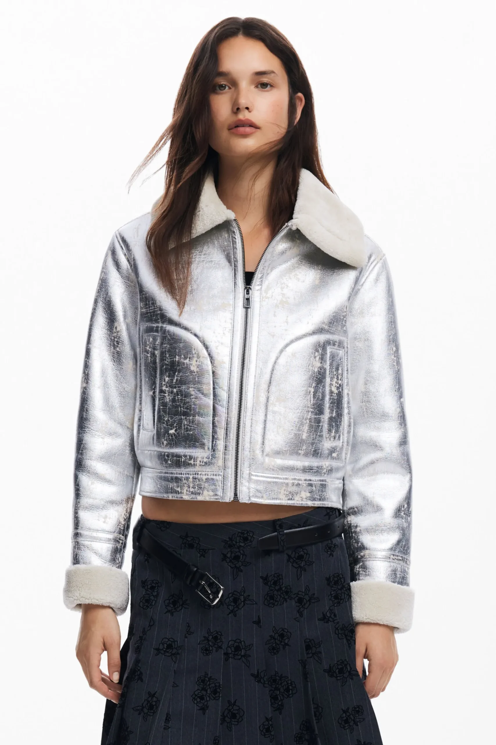 Metallic jacket