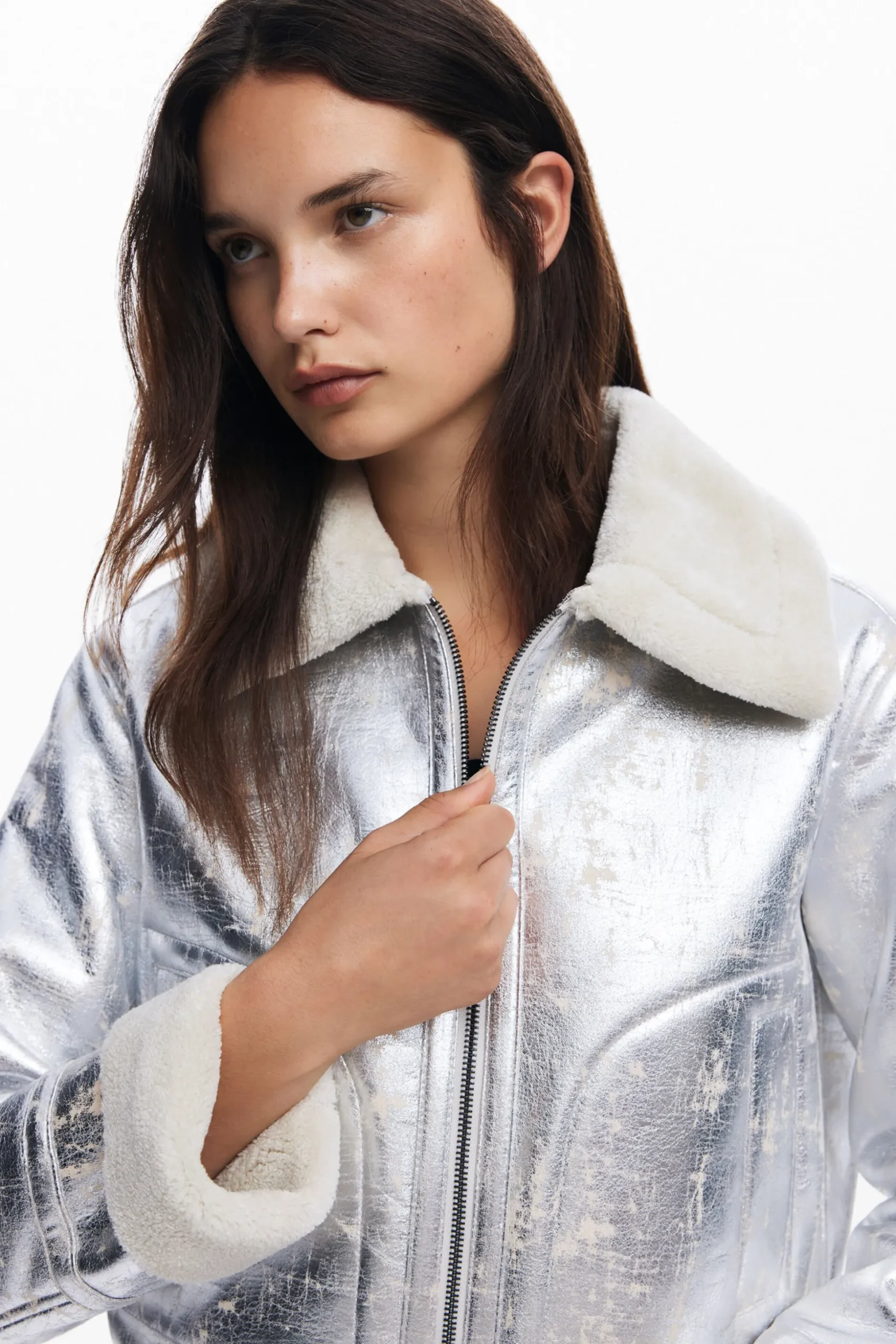 Metallic jacket