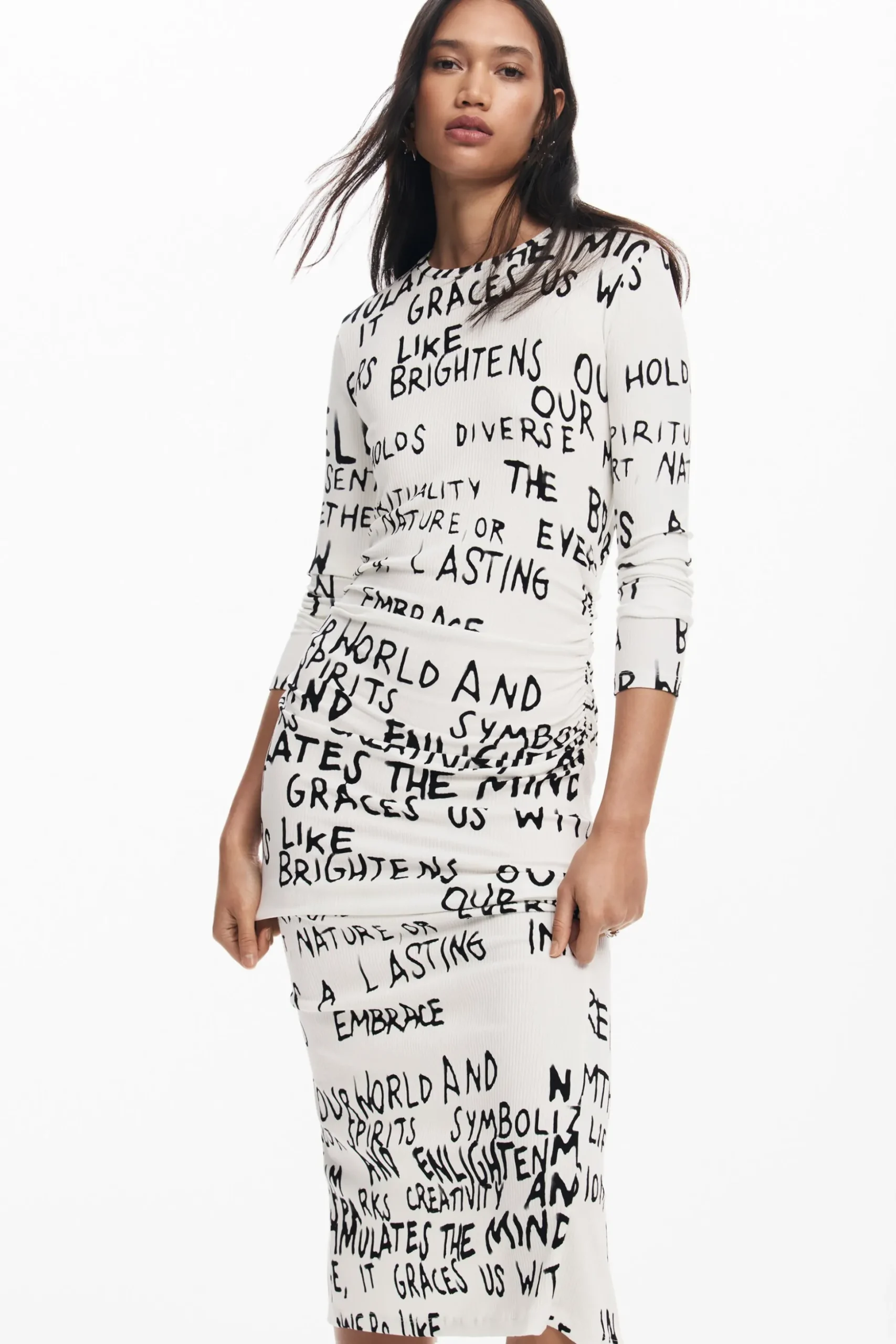 Midi dress with phrase