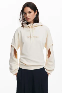 Oversized sweatshirt with sleeve slits