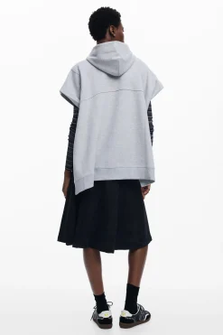 Plain poncho sweatshirt