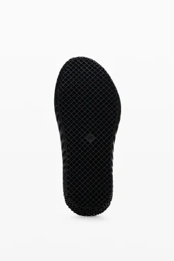 Rubber sandal