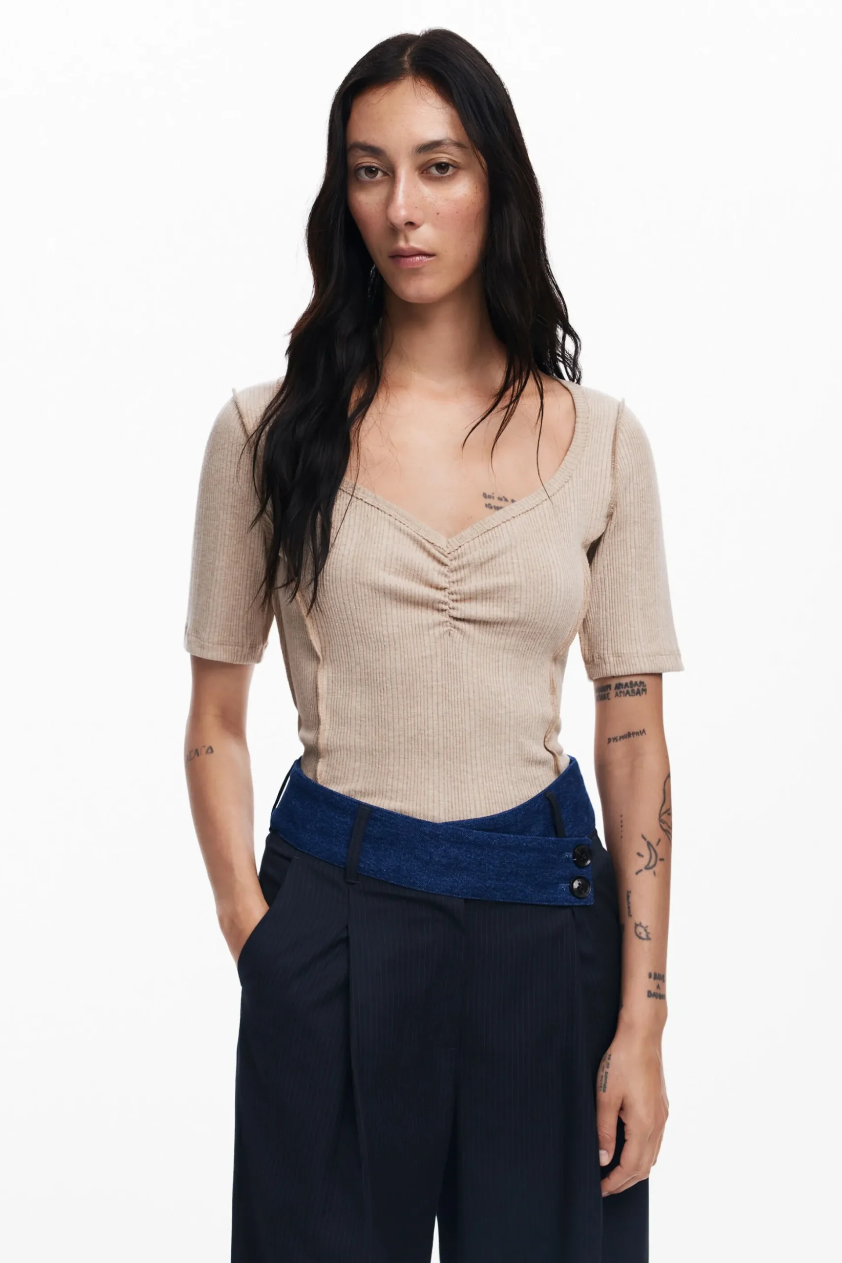 Ruched neckline T-shirt